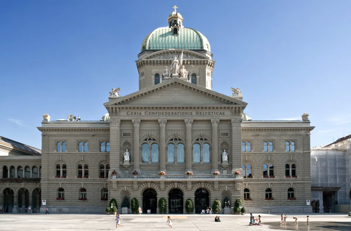 Photovoltaik-Anlage auf einem Haus in Bern